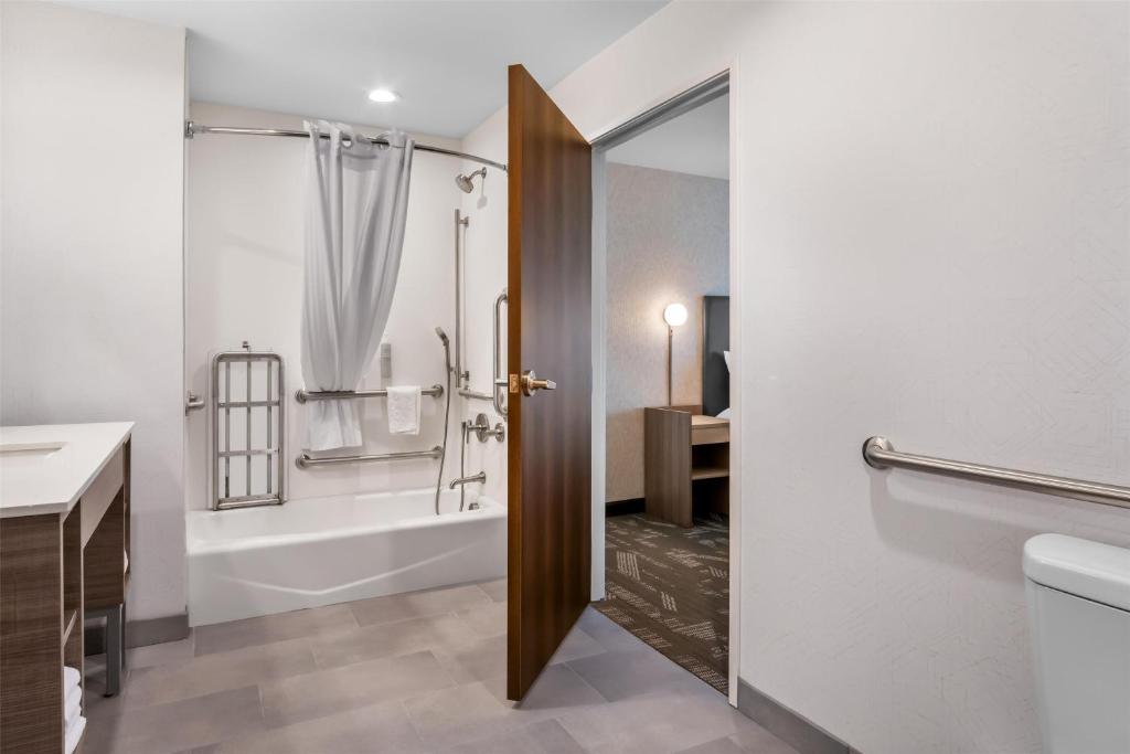 Home2 Suites by Hilton Irving/DFW Airport North, photo 3