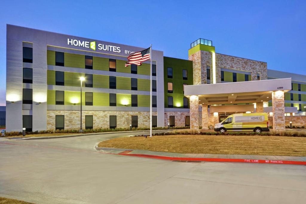Home2 Suites Plano Legacy West, photo 1