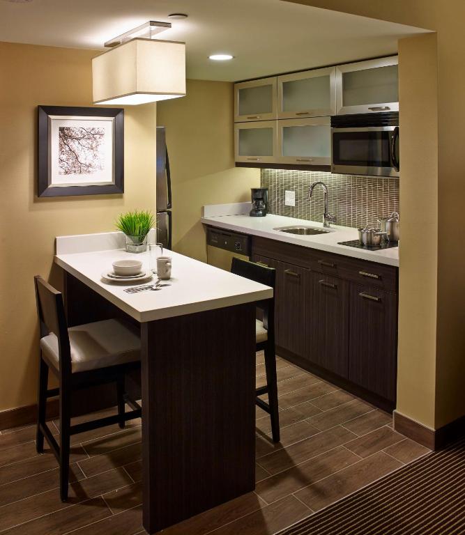 Homewood Suites by Hilton Hamilton, photo 3