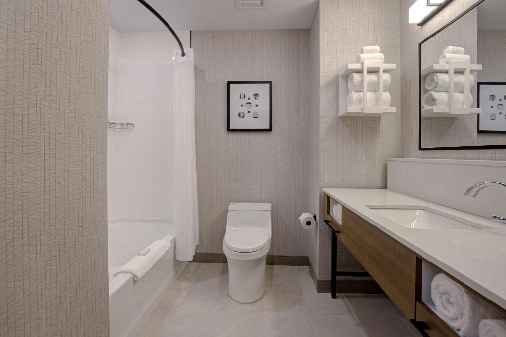 Homewood Suites By Hilton Montreal Downtown, photo 3