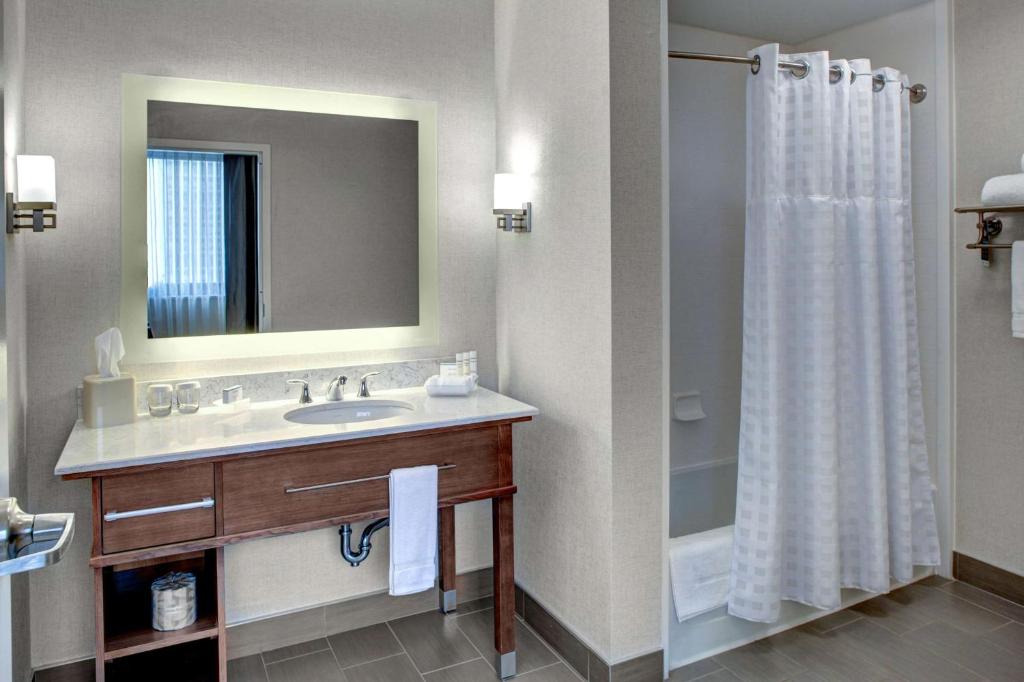 Homewood Suites by Hilton Richmond-Downtown, photo 3