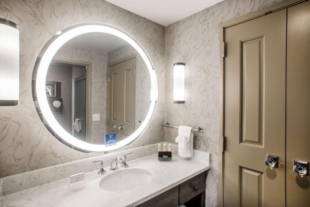 Homewood Suites By Hilton Salina/Downtown, Ks, photo 3