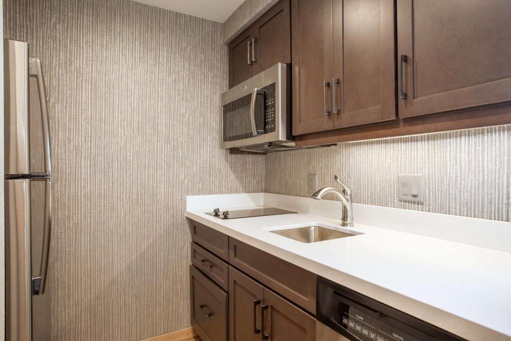 Homewood Suites By Hilton Saratoga Springs, photo 3
