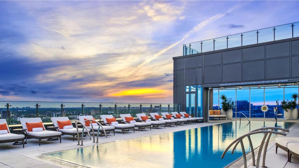 Hotel X Toronto, a Destination by Hyatt Hotel, photo 1