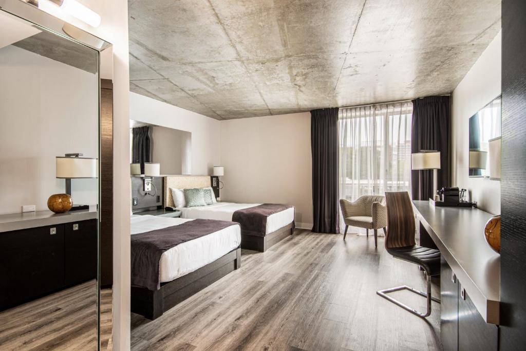 HOTEL10, photo 2