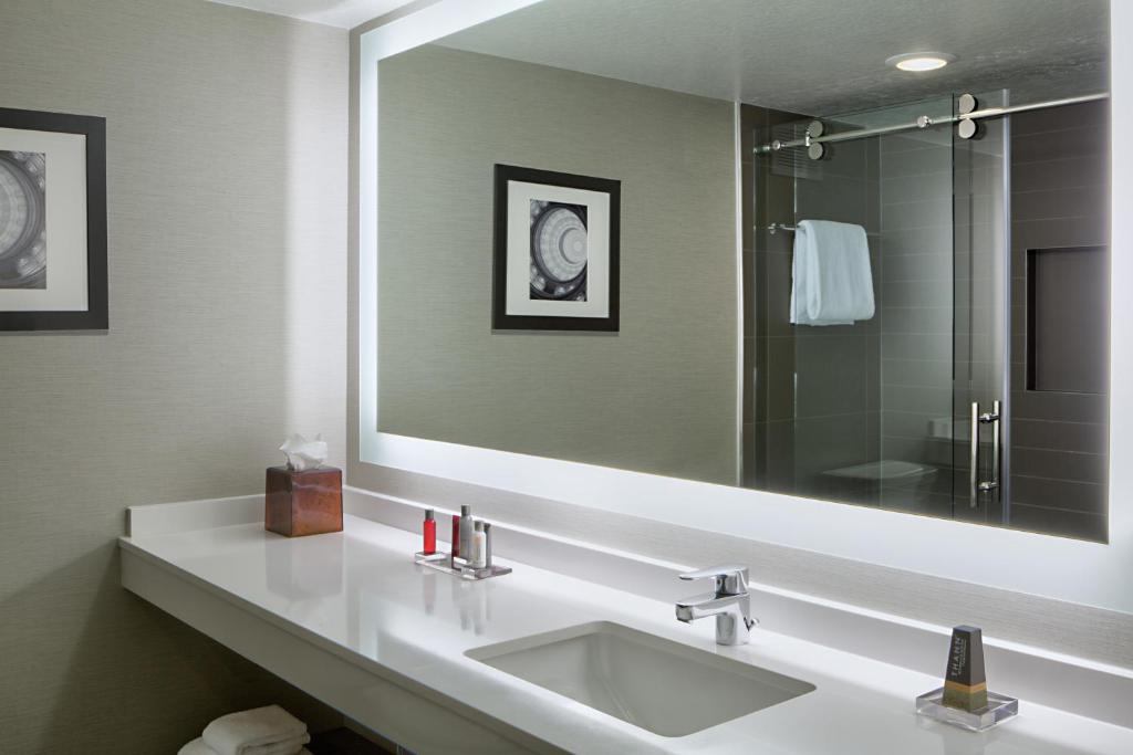 Houston Marriott South at Hobby Airport, photo 3