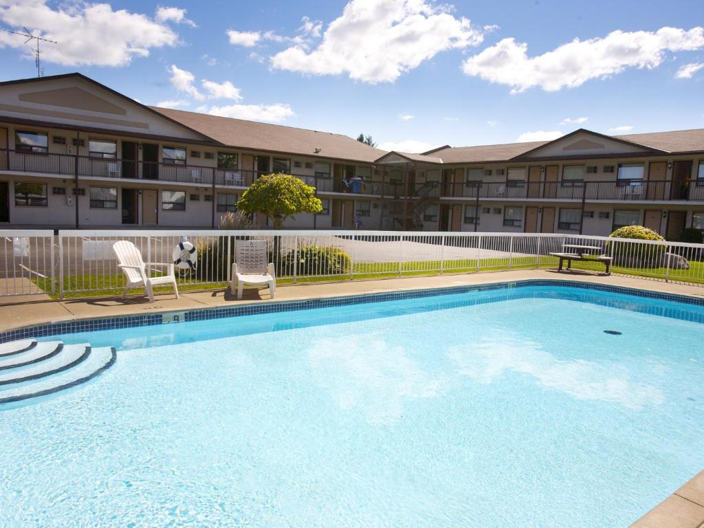 Howard Johnson by Wyndham Niagara Falls, photo 4