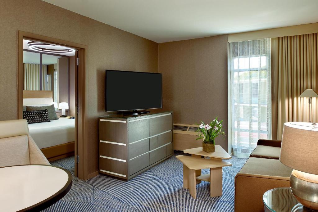 Hyatt at Fisherman's Wharf, photo 3