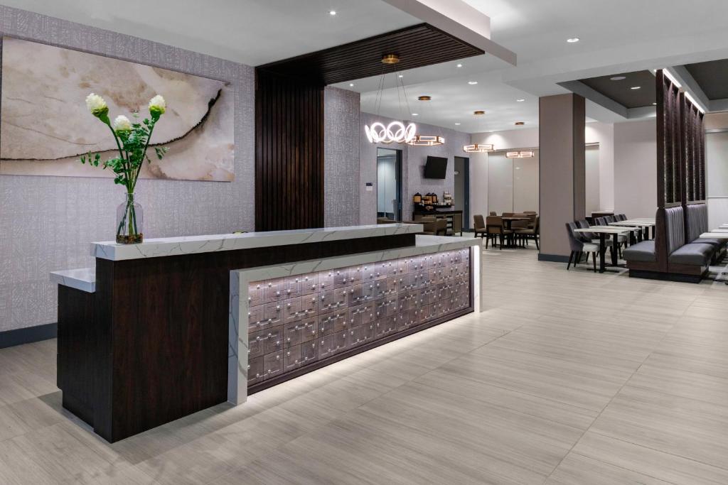 Hyatt House Charlotte / Rea Farms, photo 3