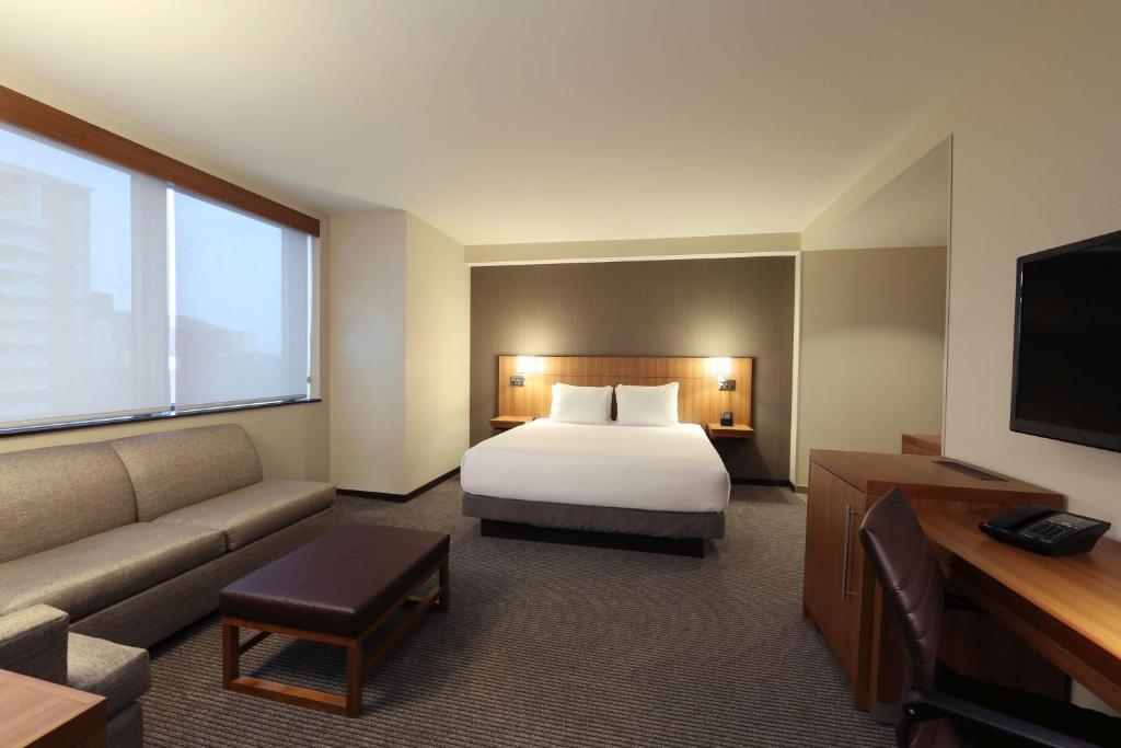 Hyatt Place Flushing/LGA Airport, photo 2