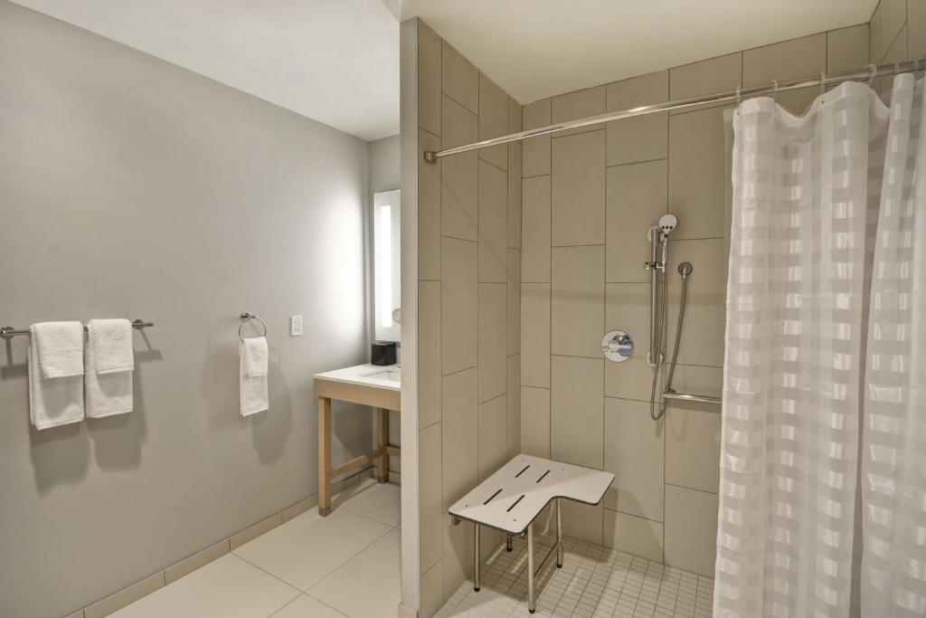 Hyatt Place - Fresno, photo 3