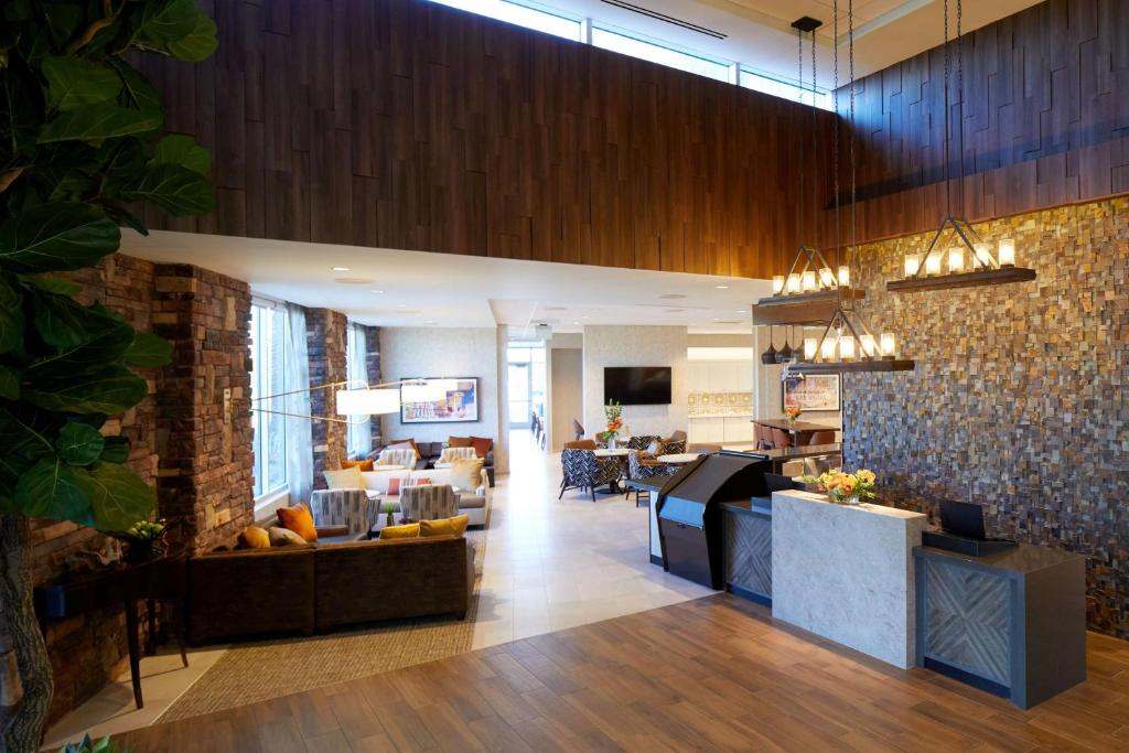 Hyatt Place Las Vegas at Silverton Village, photo 4