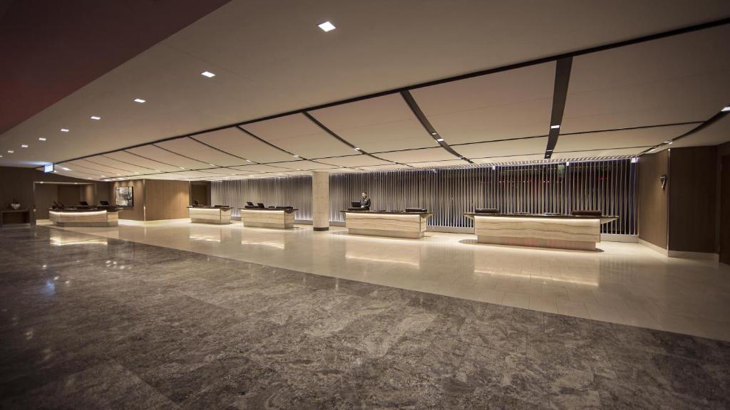 Hyatt Regency Chicago, photo 4