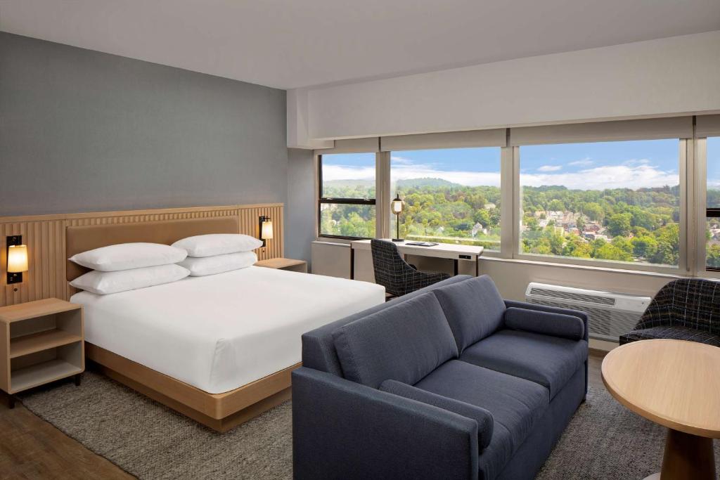 Hyatt Regency Morristown, photo 2