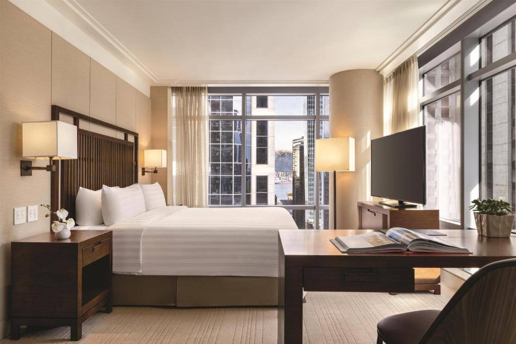 Hyatt Vancouver Downtown Alberni, photo 1