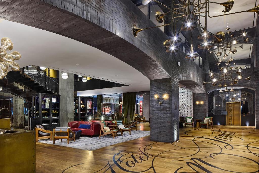 Kimpton Hotel Van Zandt Valet Parking, photo 1