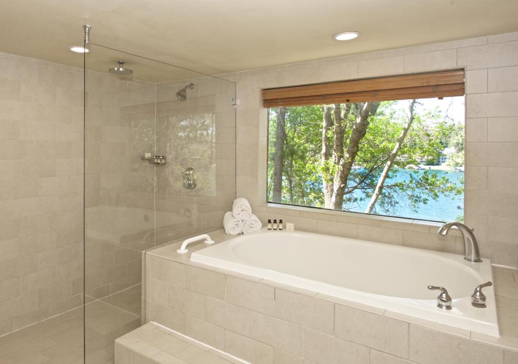 Lake Arrowhead Resort and Spa, photo 2