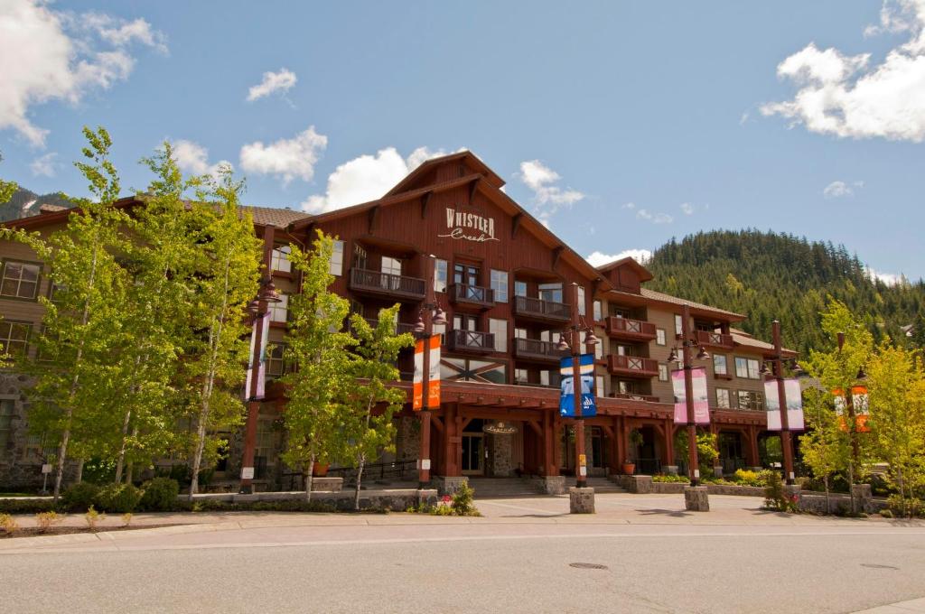 Legends Whistler, by Lodging Ovations, photo 1
