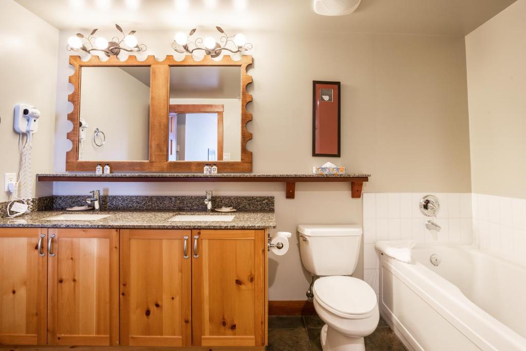 Legends Whistler, by Lodging Ovations, photo 3