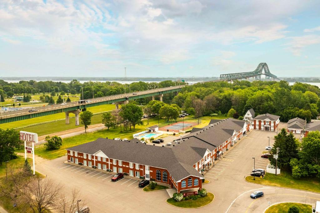 Les Suites de Laviolette, an Ascend Collection Hotel, photo 2