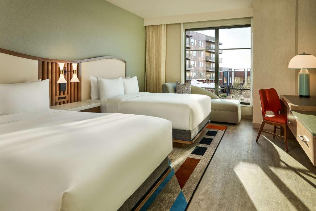 Lively Hotel On Oak Oklahoma City, Tapestry By Hilton, photo 2