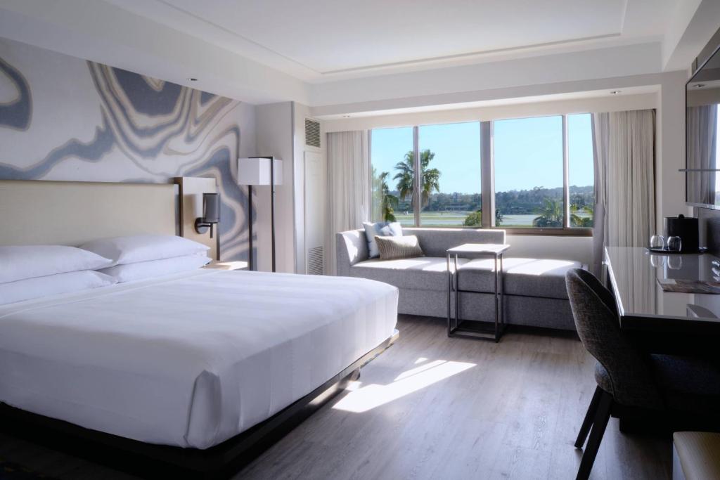 Long Beach Marriott, photo 2