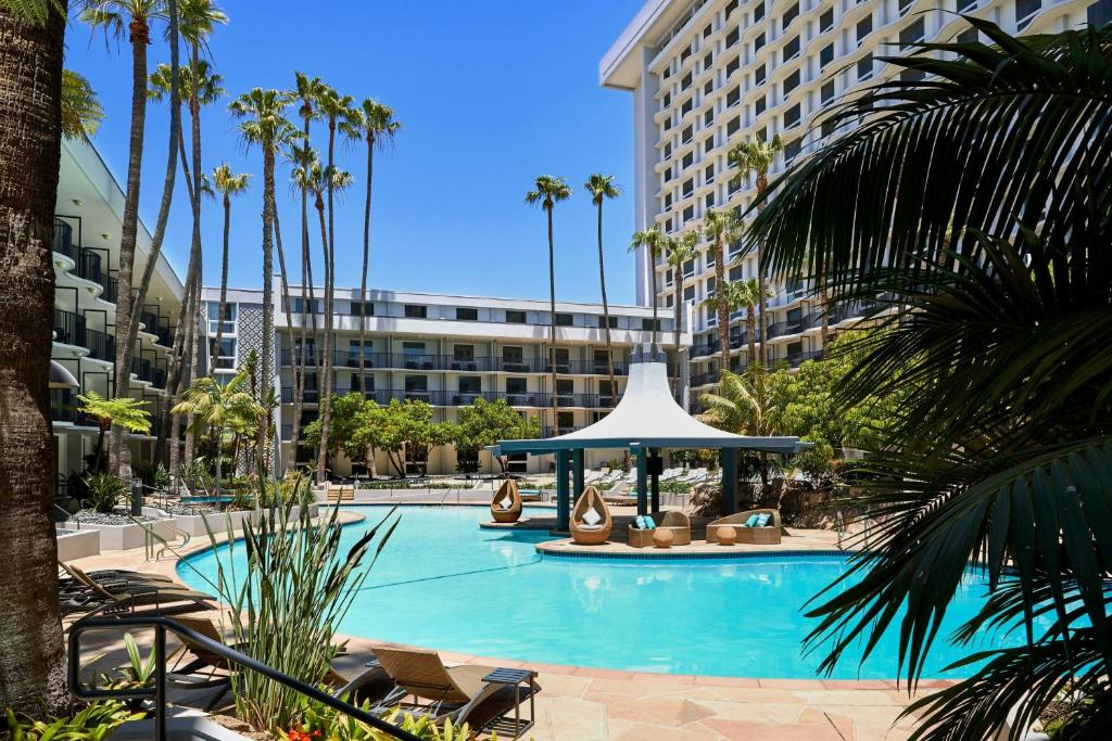 Los Angeles Airport Marriott, photo 1
