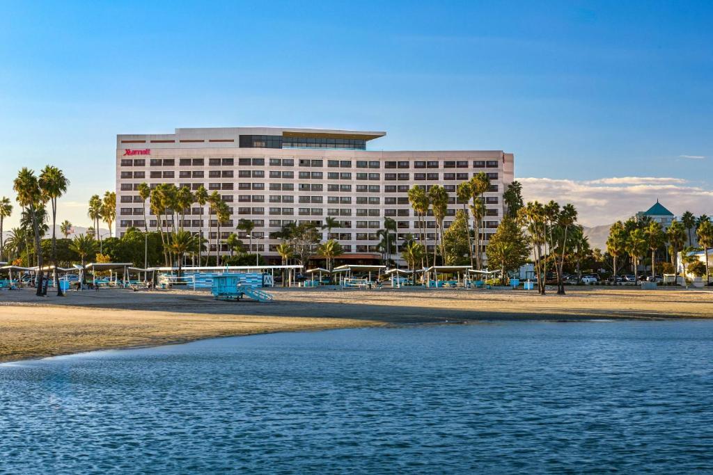 Marina del Rey Marriott, photo 1
