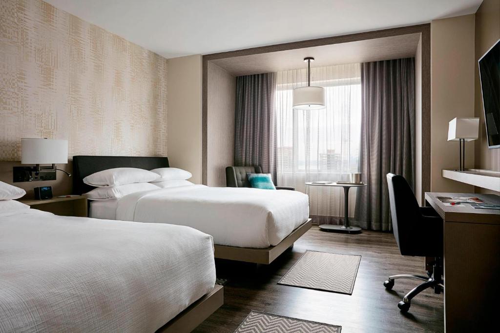Marriott Bellevue, photo 2