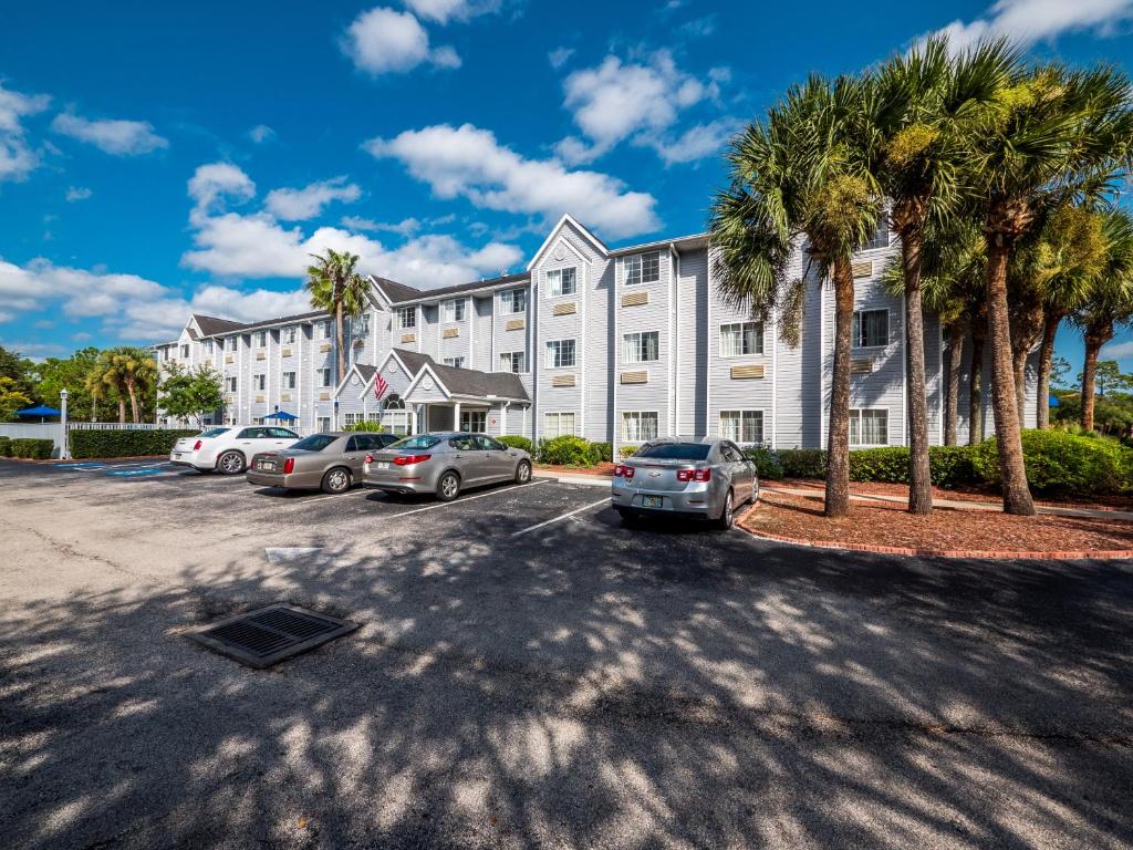 Microtel Inn & Suites by Wyndham Palm Coast I-95, photo 4