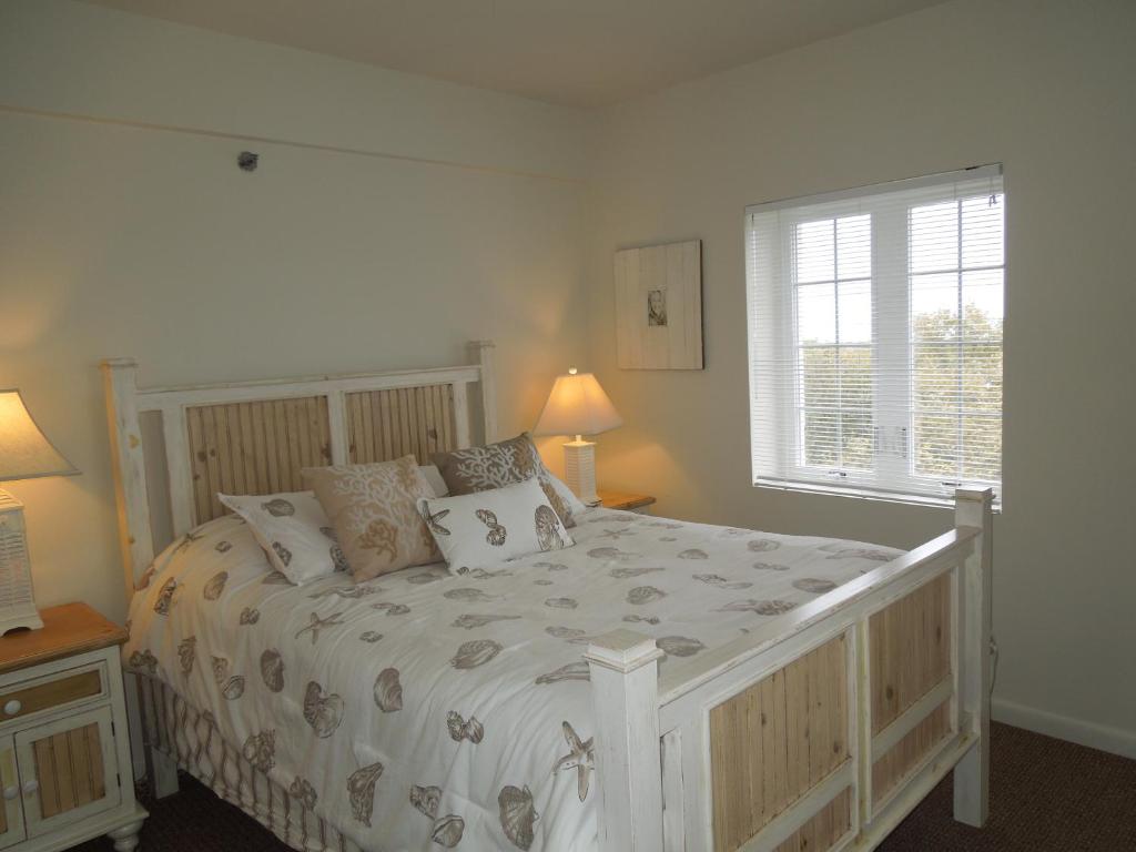 Montauk Manor, photo 2
