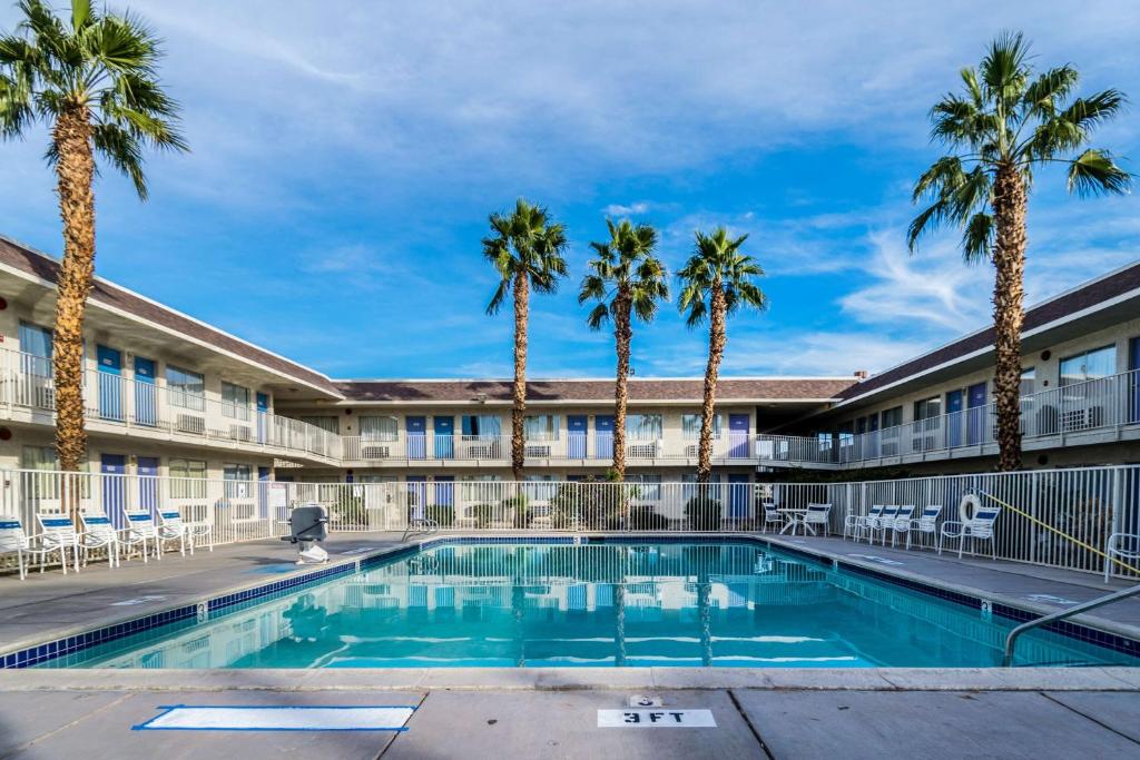 Motel 6-El Centro, CA, photo 4