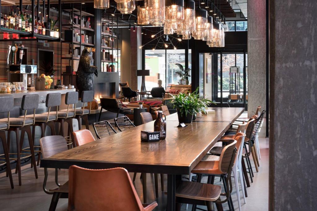 MOXY Seattle Downtown, photo 4