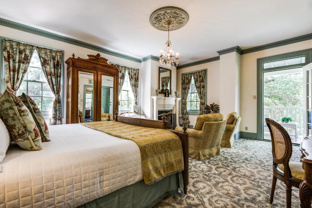 Noble Inns - Oge Inn Riverwalk, photo 2