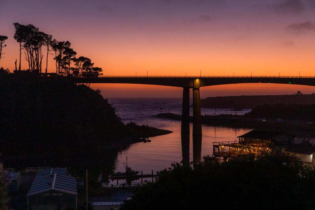 Noyo Harbor Inn, photo 4