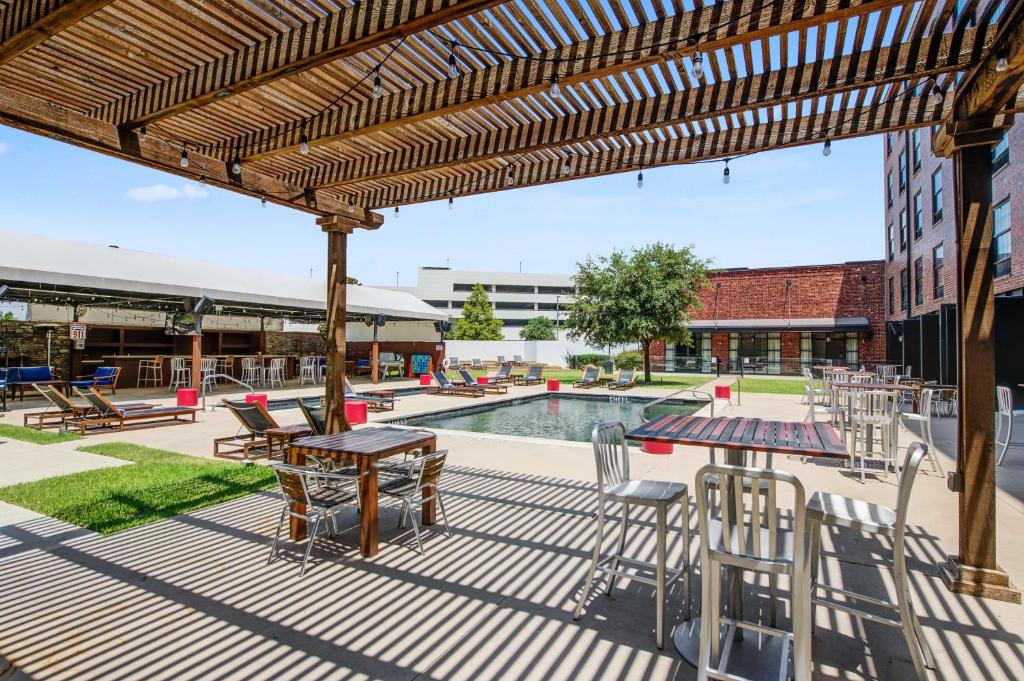 NYLO Irving / Las Colinas, photo 1