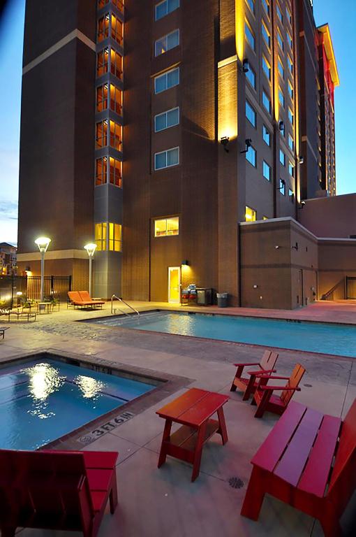 Overton Hotel and Conference Center, photo 4