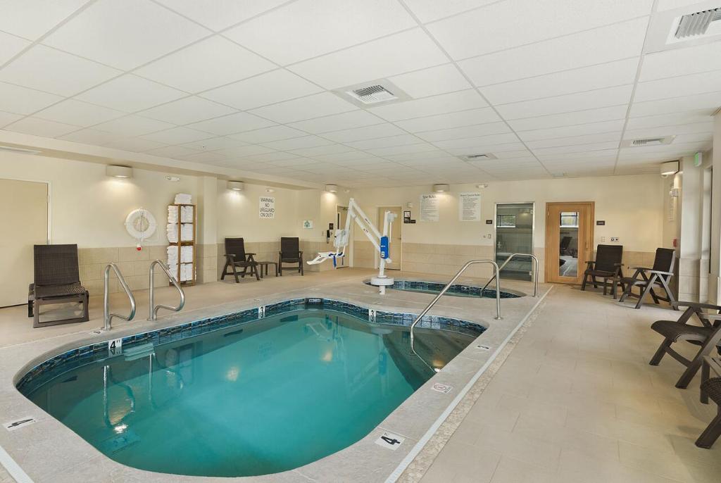 Oxford Suites Bellingham, photo 4