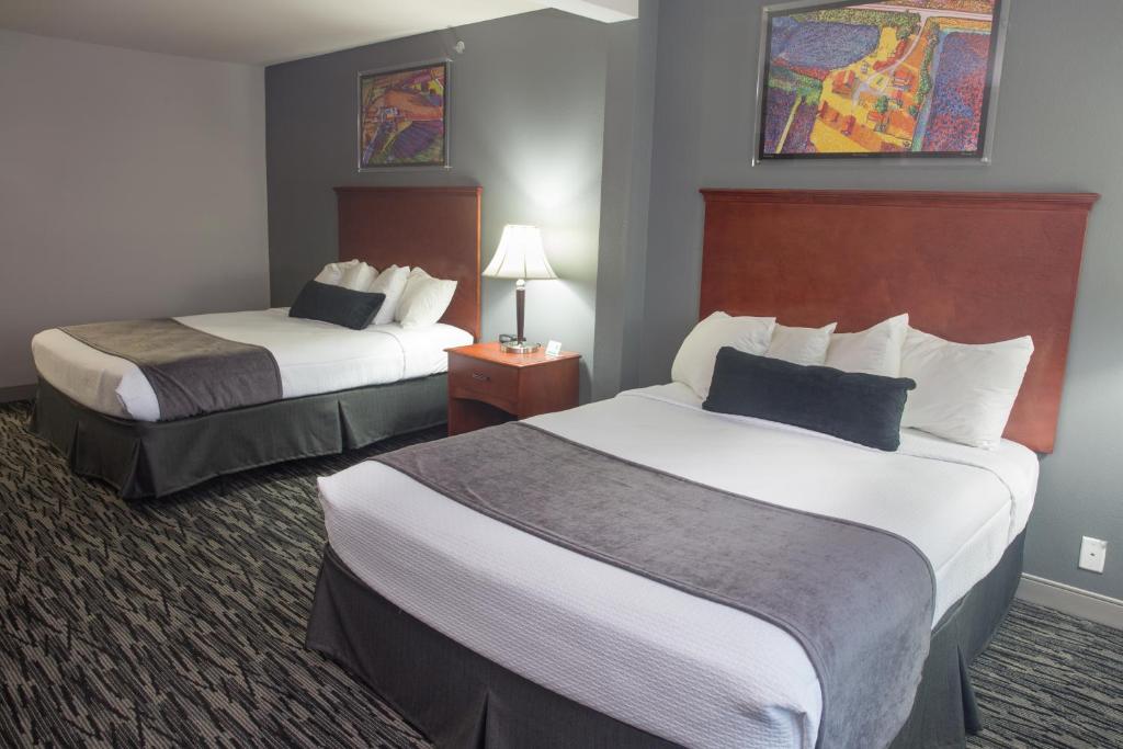 Parke Regency Hotel & Conference Center, photo 2