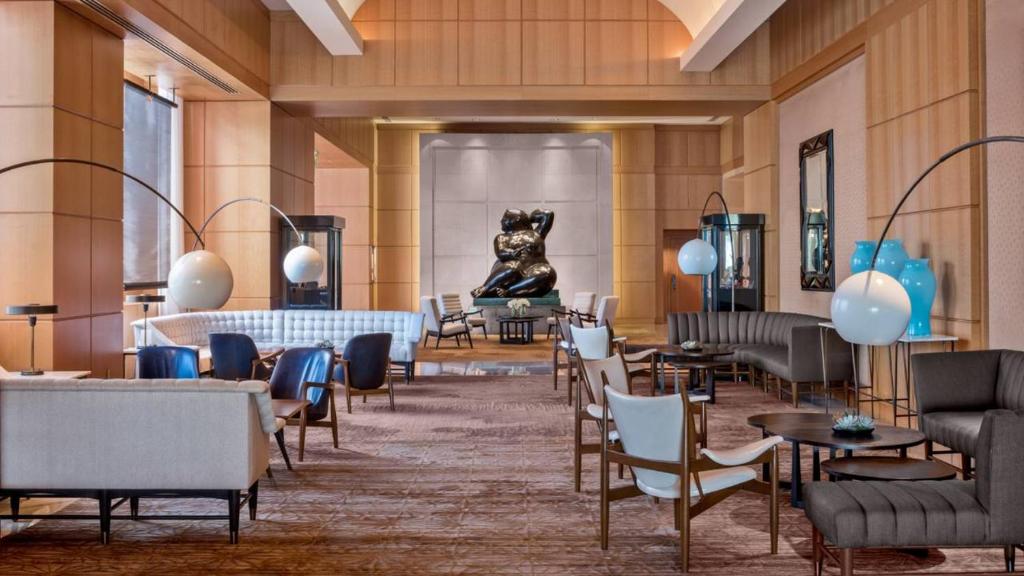 Private condo hotel at Four Seasons Brickell, photo 1