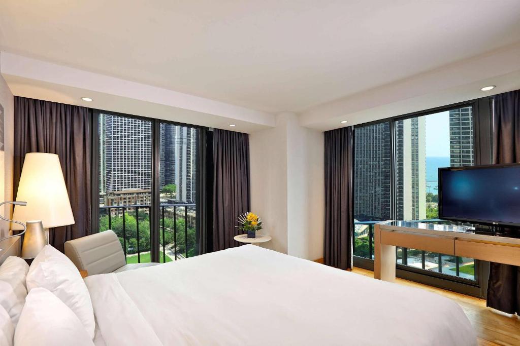 Radisson Blu Aqua Hotel, Chicago, photo 4