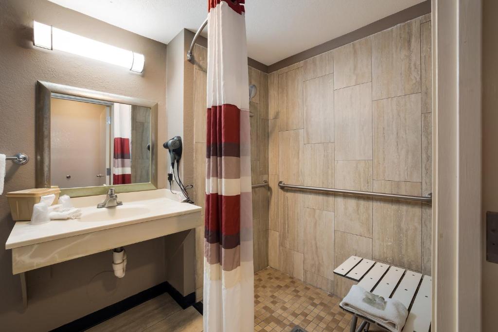 Red Roof Inn Tucson North Marana, photo 3