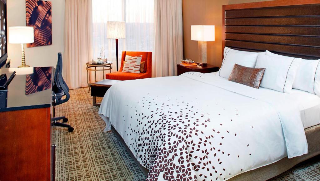 Renaissance St. Louis Airport Hotel, photo 2