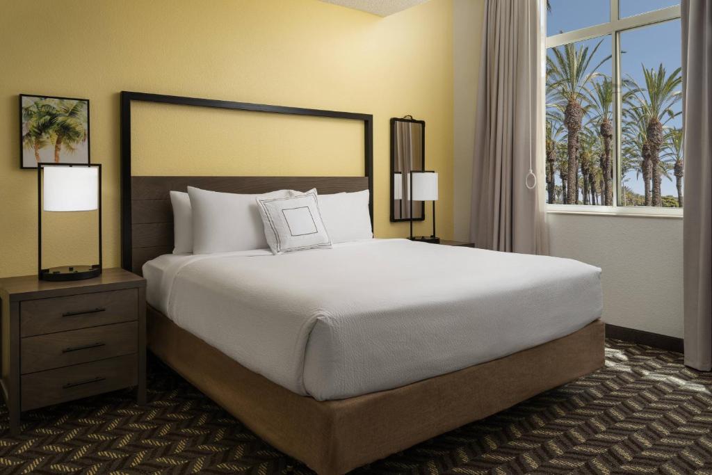 Residence Inn by Marriott Anaheim Resort Area/Garden Grove, photo 2