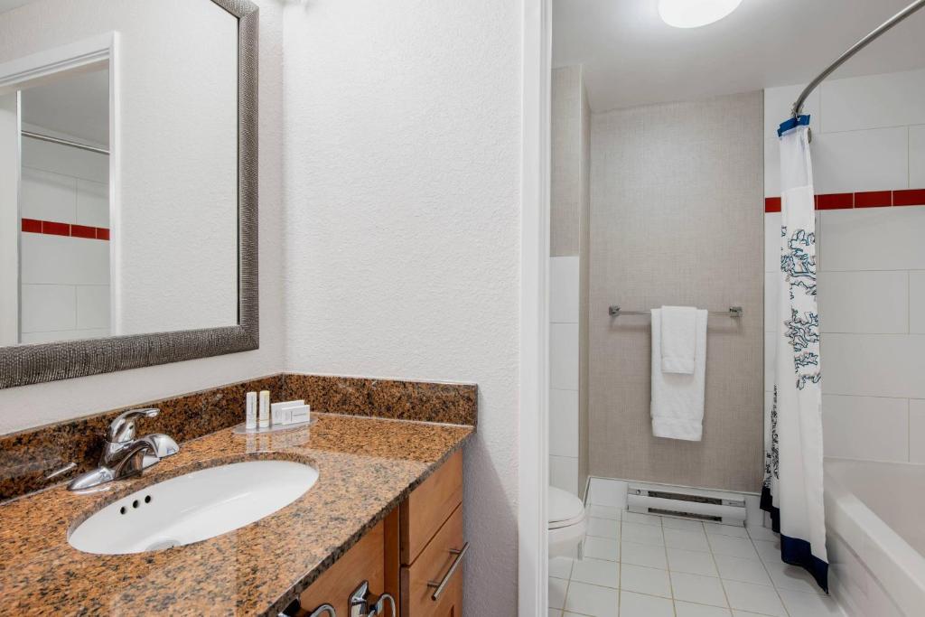 Residence Inn by Marriott Kingston Water's Edge, photo 3