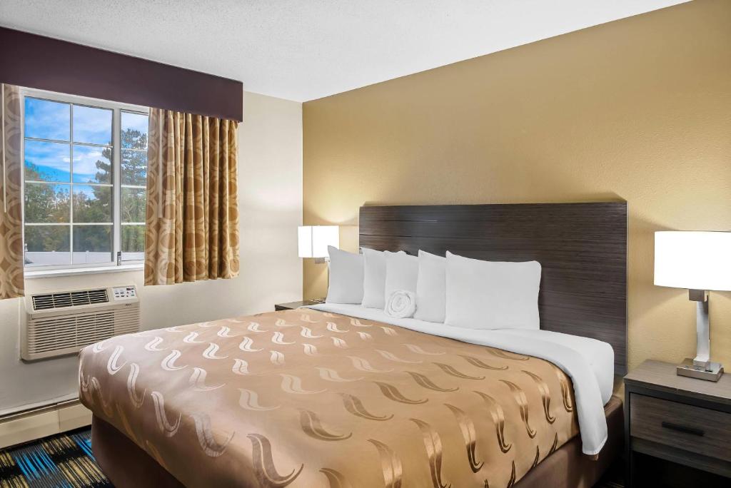 Rodeway Inn, photo 2