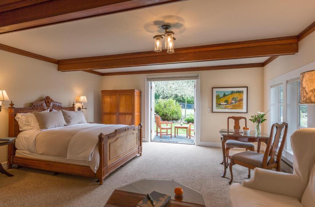 SCP Mendocino Inn and Farm, photo 2