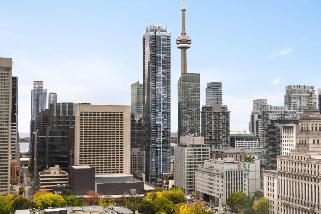 Shangri-La Toronto, photo 1