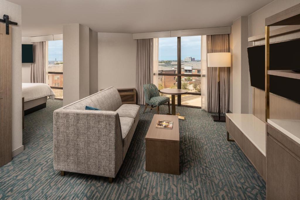 Sheraton Dallas Galleria, photo 2