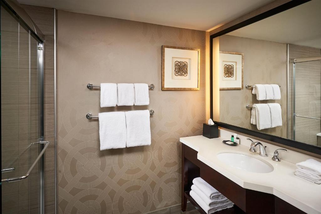 Sheraton Hamilton Hotel, photo 3